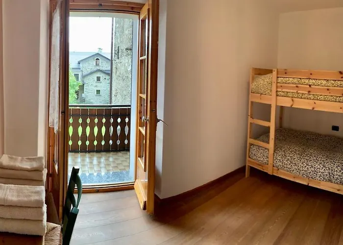 Charming Three-room In شقة