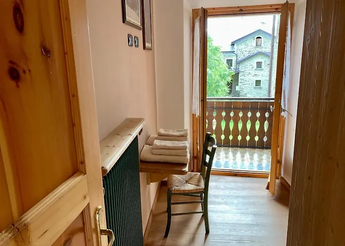 Charming Three-room In